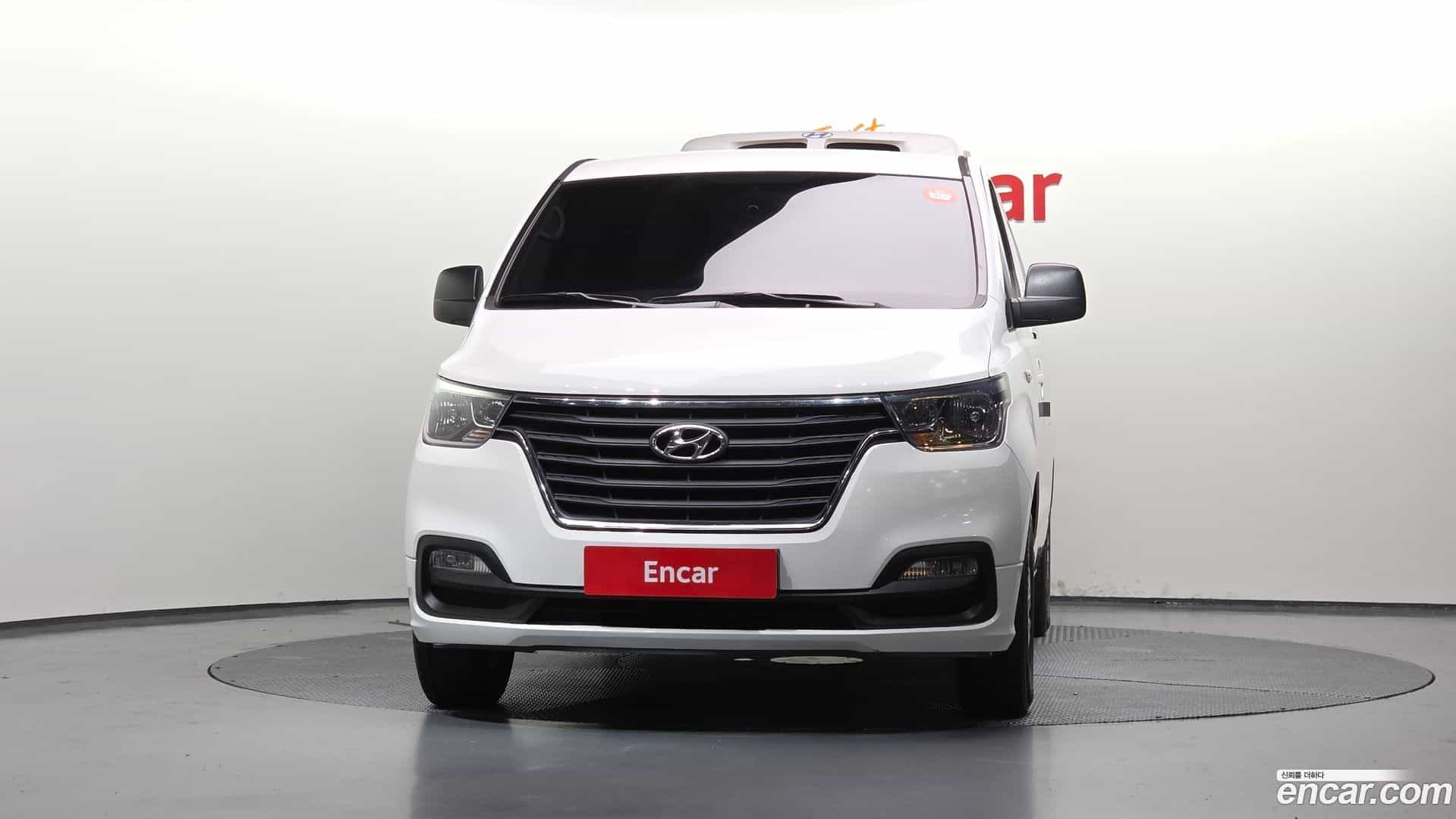 Starex Hyundai 2018.10-OUTER-003