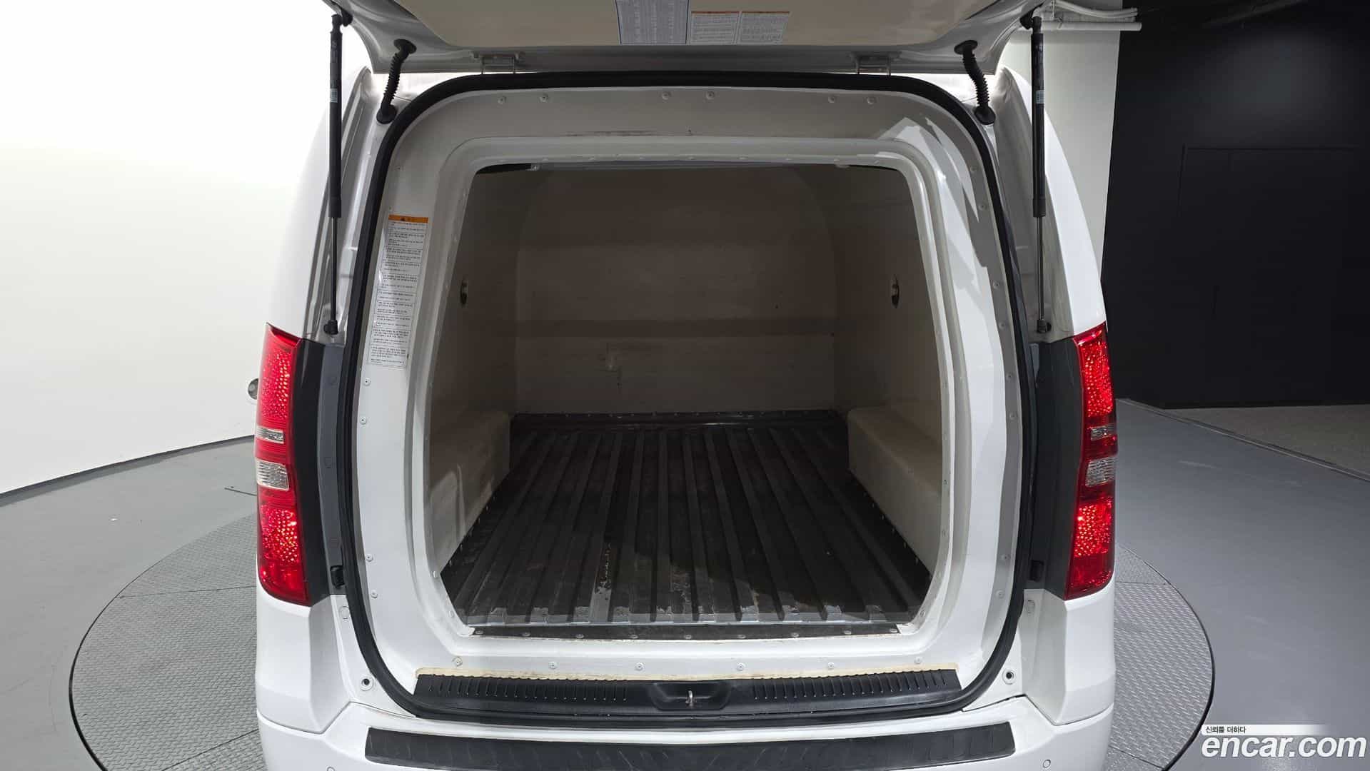 Starex Hyundai 2018.10-OPTION-024