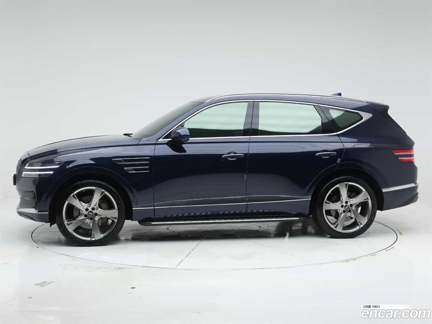 GV80 Genesis 2021.11-OUTER-003