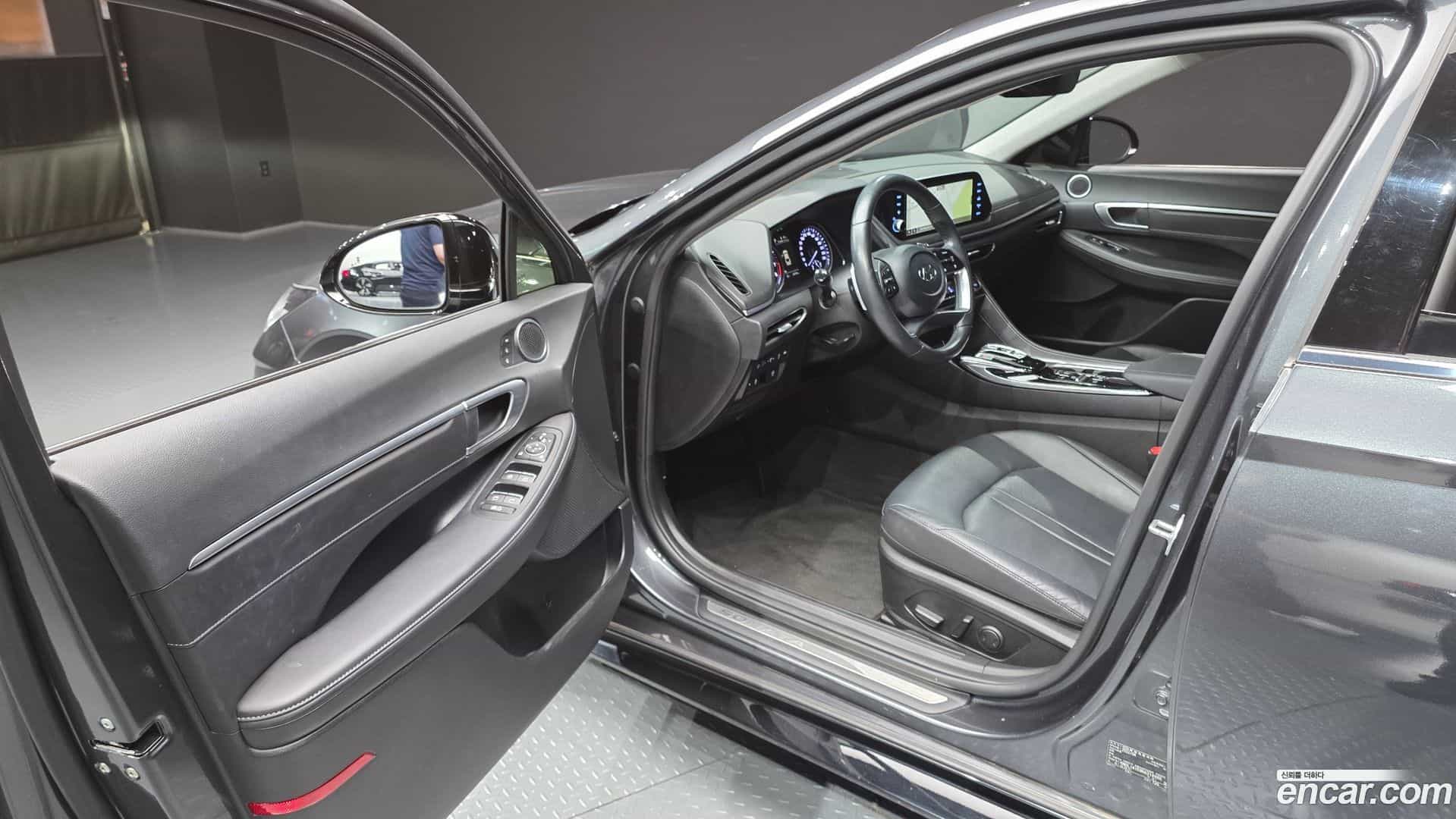 Sonata Hyundai 2022.3-INNER-010