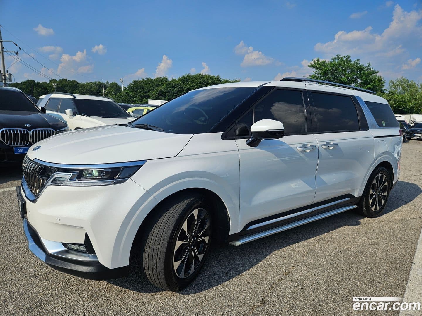 Main__Slider__Photo:Canival Kia 2020.10-0