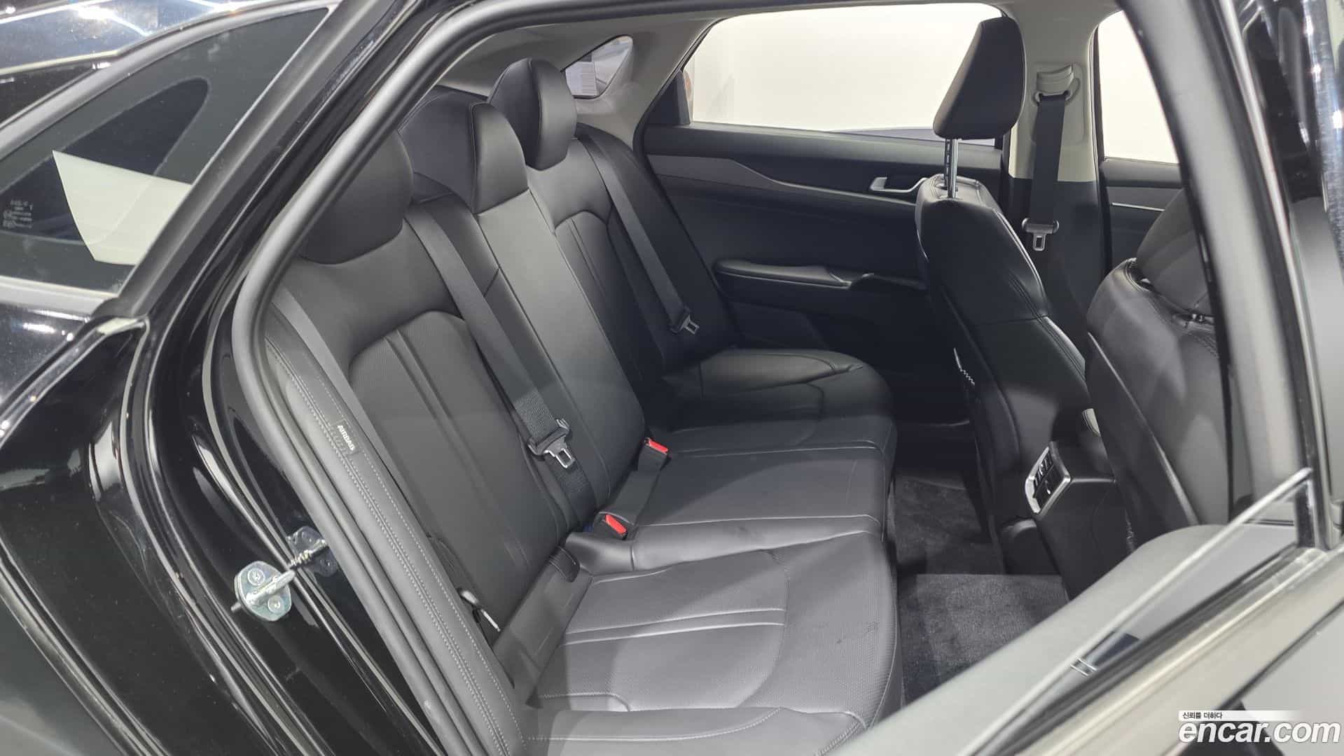 K5 Kia 2023.4-OPTION-016
