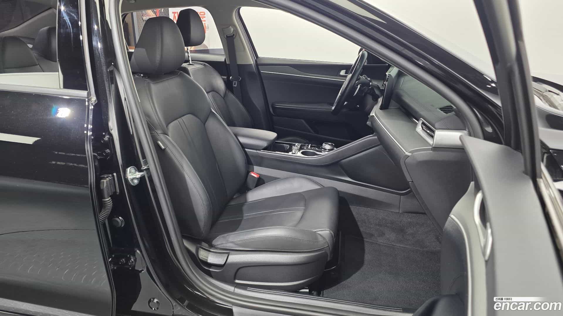 K5 Kia 2023.4-INNER-036