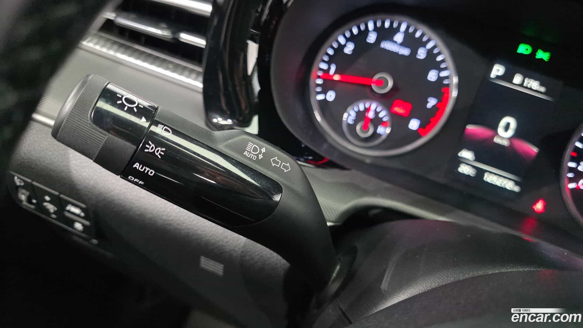 K5 Kia 2023.4-OPTION-041