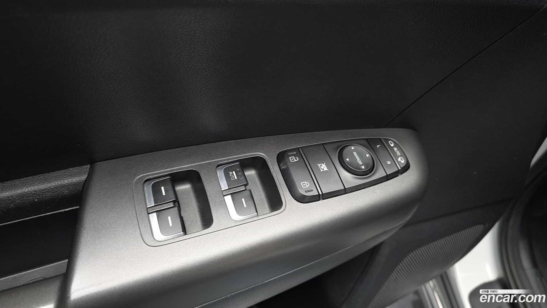 Sportage Kia 2020.7-OPTION-043