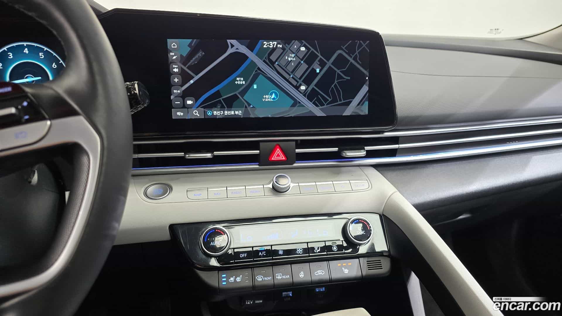 AVANTE Hyundai 2021.11-OPTION-016