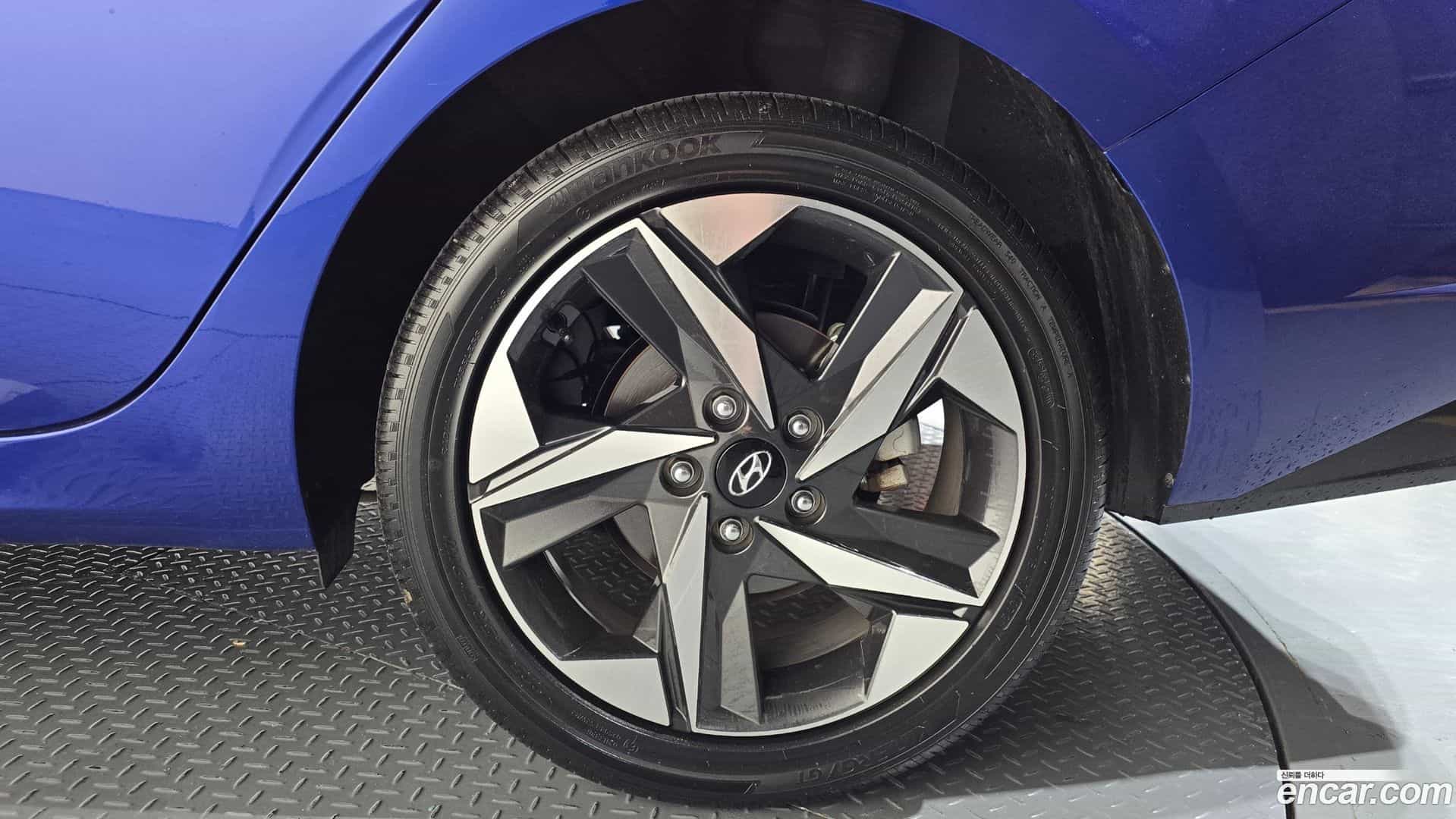 AVANTE Hyundai 2021.11-OUTER-031