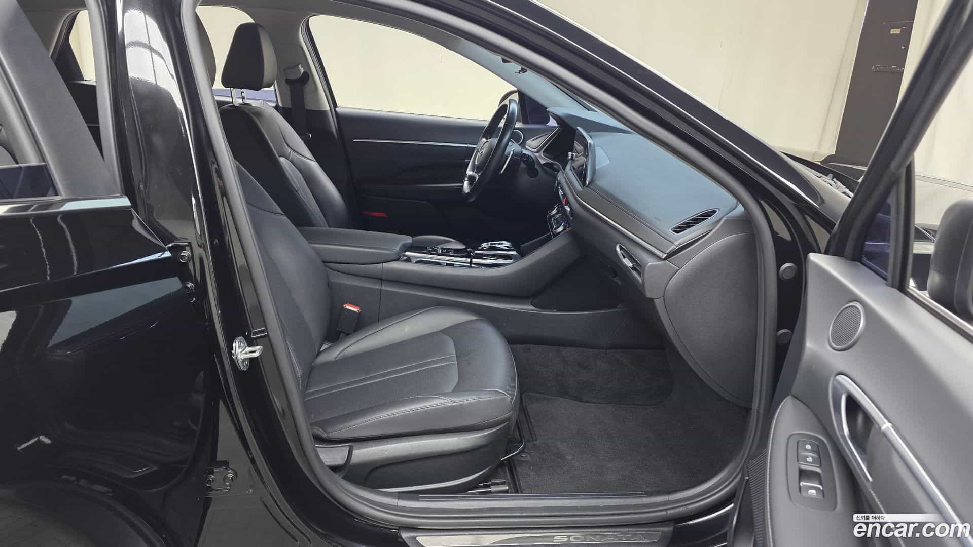 Sonata Hyundai 2021.4-OPTION-015