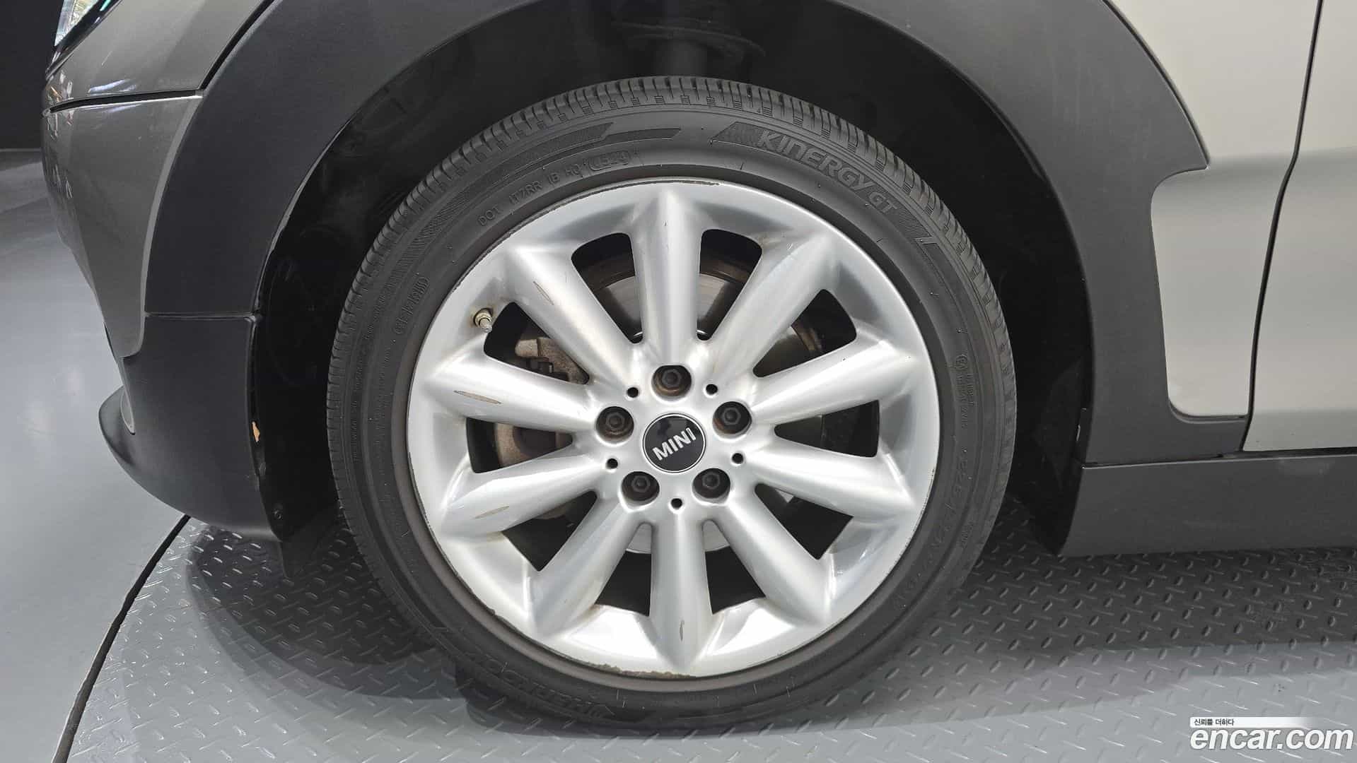 Clubman Mini 2018.9-OUTER-005
