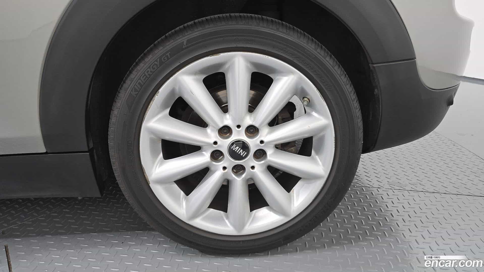 Clubman Mini 2018.9-OUTER-031