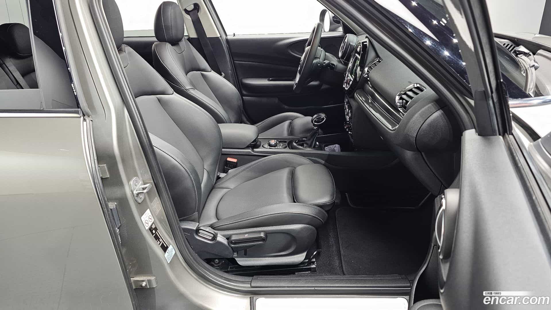 Clubman Mini 2018.9-INNER-036