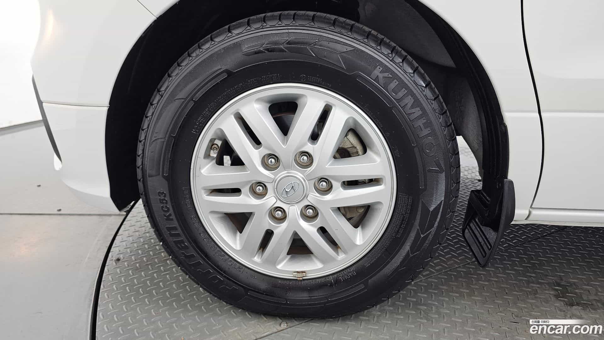 Starex Hyundai 2018.5-OUTER-005