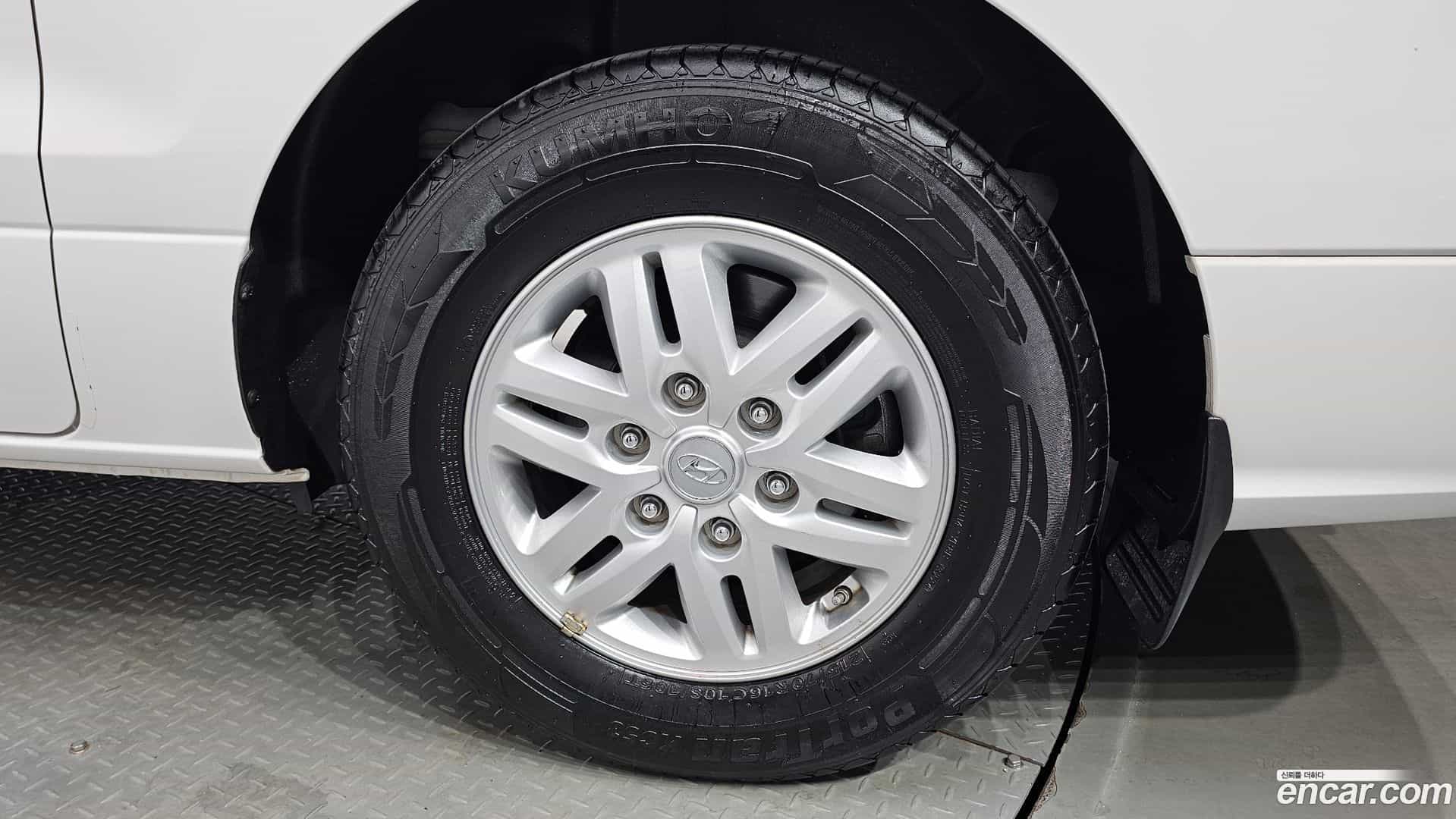 Starex Hyundai 2018.5-OUTER-031