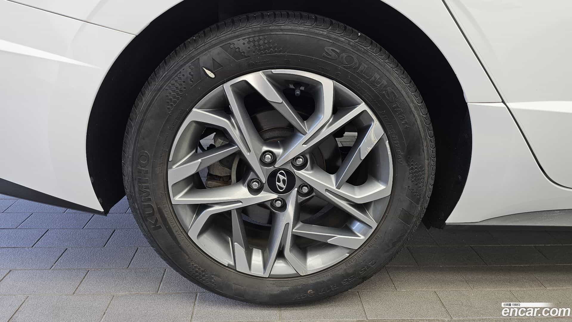 Sonata Hyundai 2023.1-OUTER-005