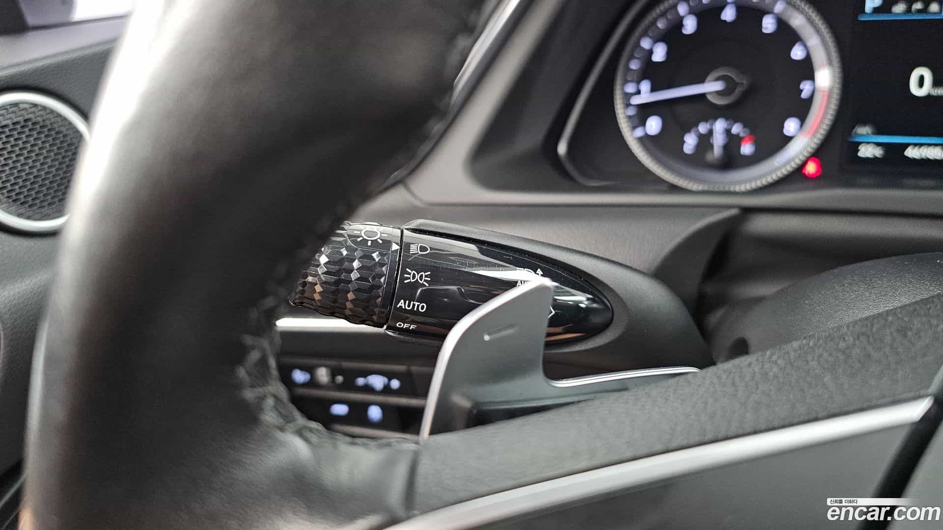 Sonata Hyundai 2023.1-OPTION-040