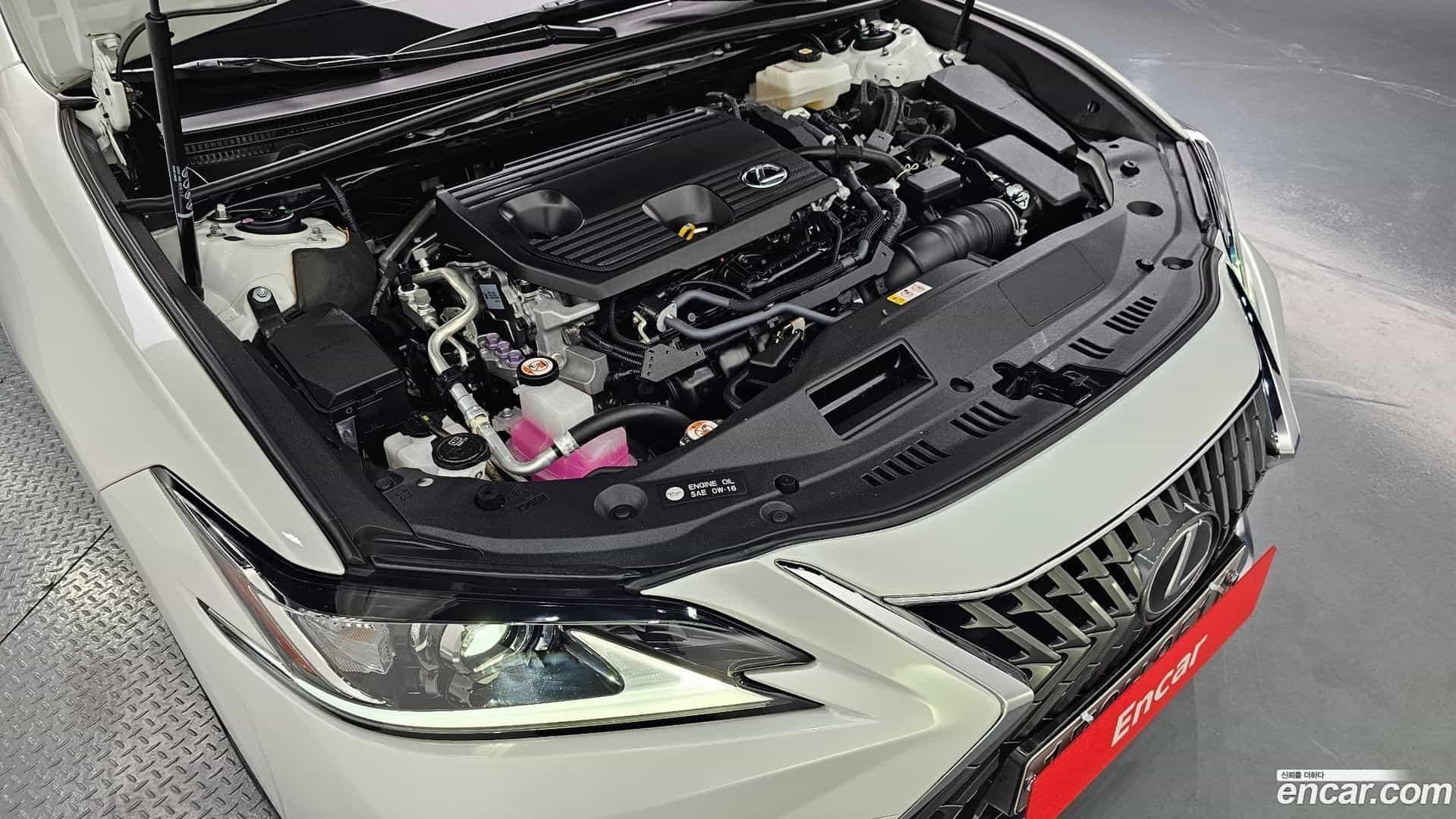 ES Lexus 2023.6-OUTER-006