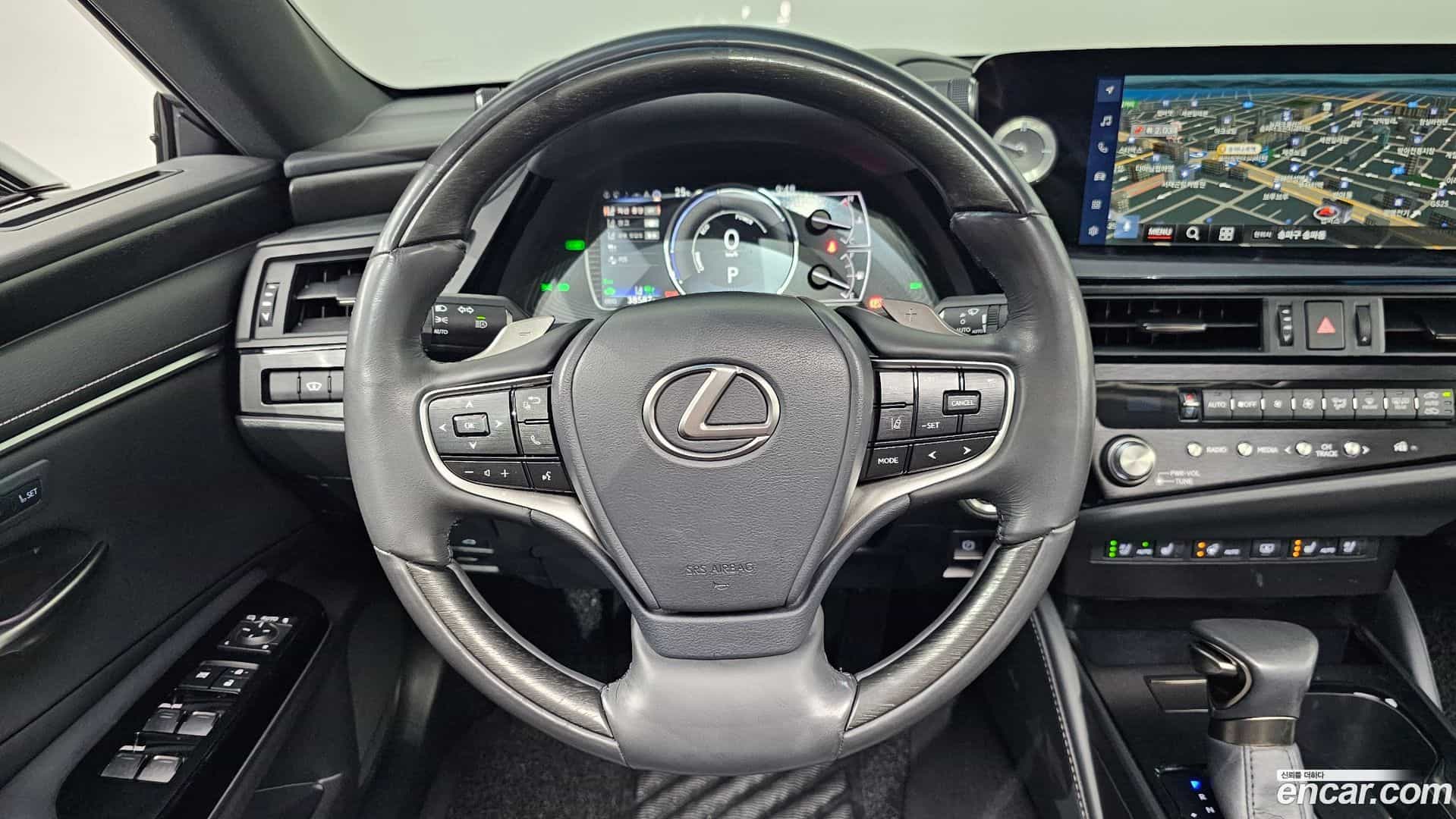 ES Lexus 2023.6-OPTION-019