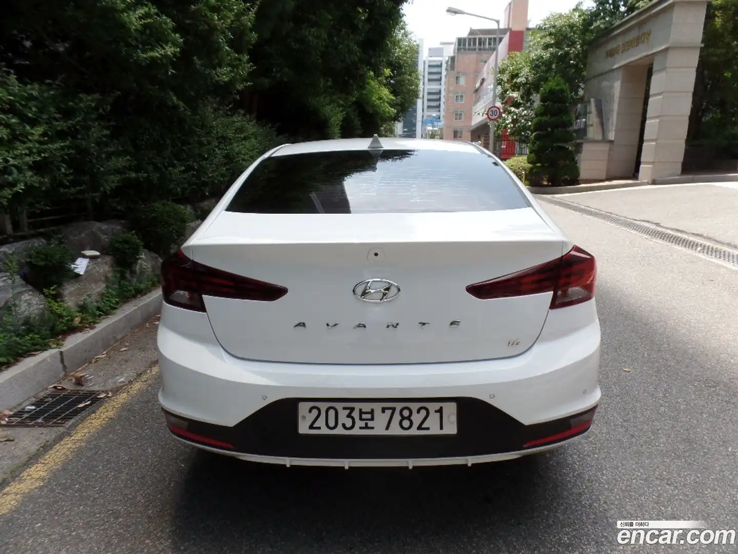 AVANTE Hyundai 2019.5-OUTER-004