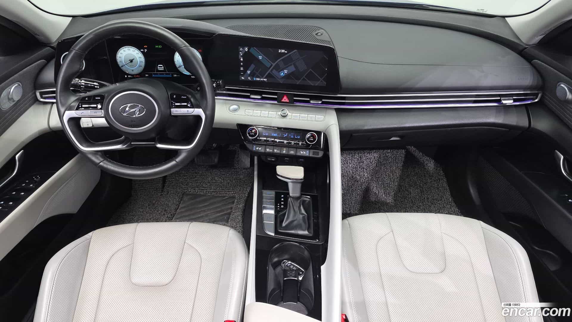 AVANTE Hyundai 2020.5-INNER-007