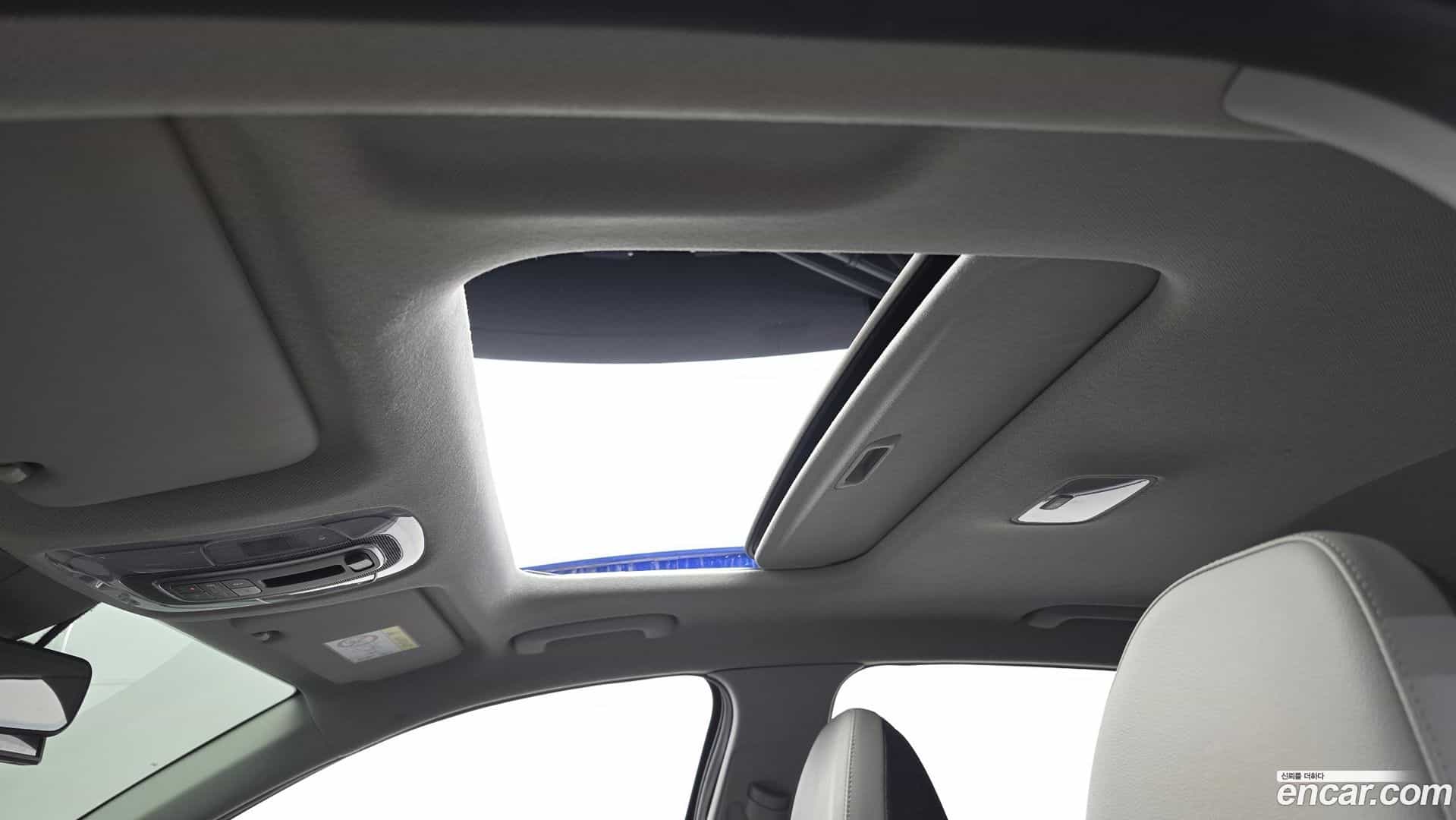 AVANTE Hyundai 2020.5-OPTION-022