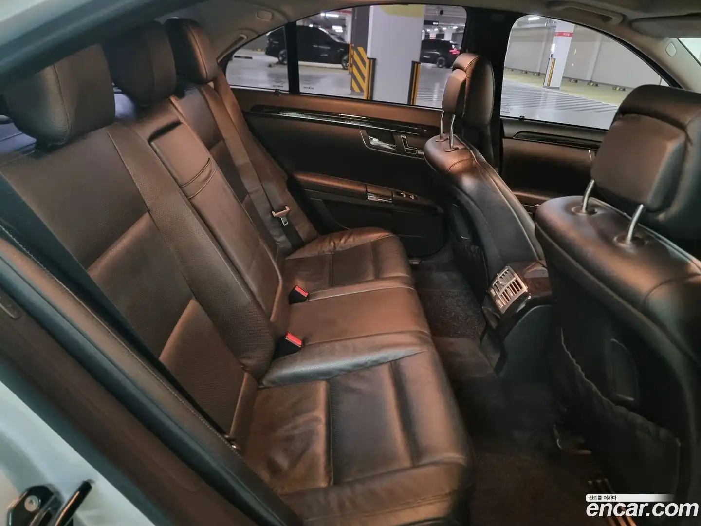 S-Class Mercedes-Benz 2011.11-INNER-008