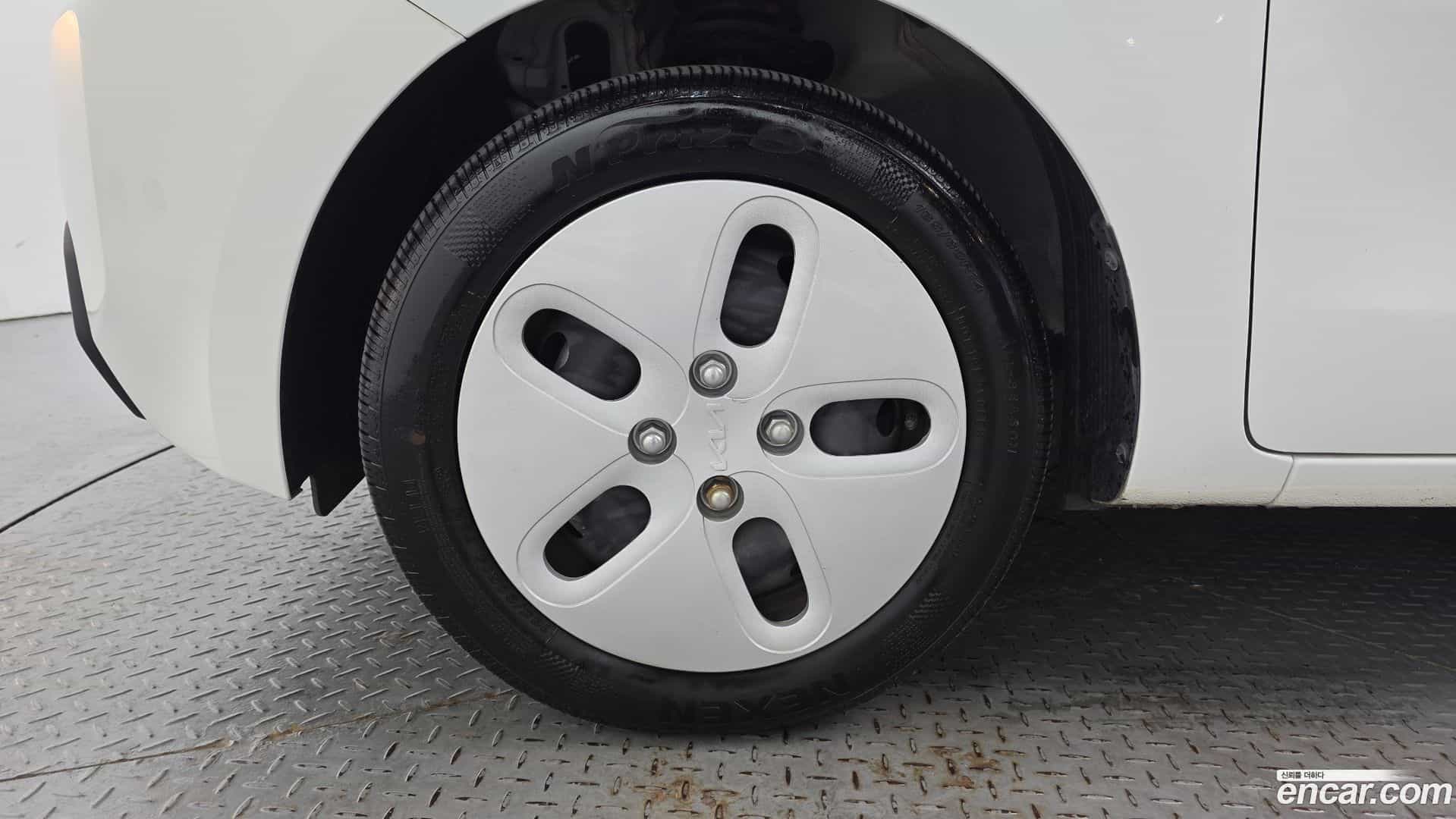 RAY Kia 2023.7-OUTER-005