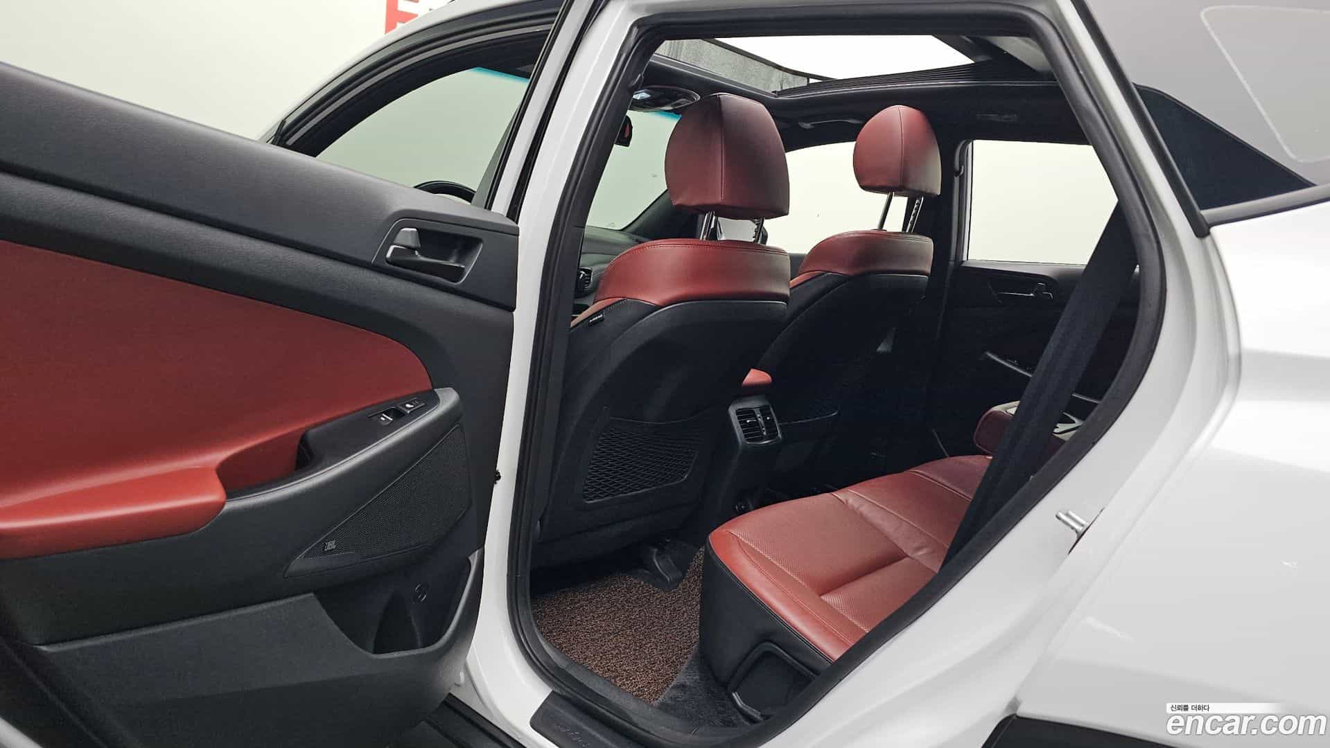 Tucson Hyundai 2019.4-OPTION-015