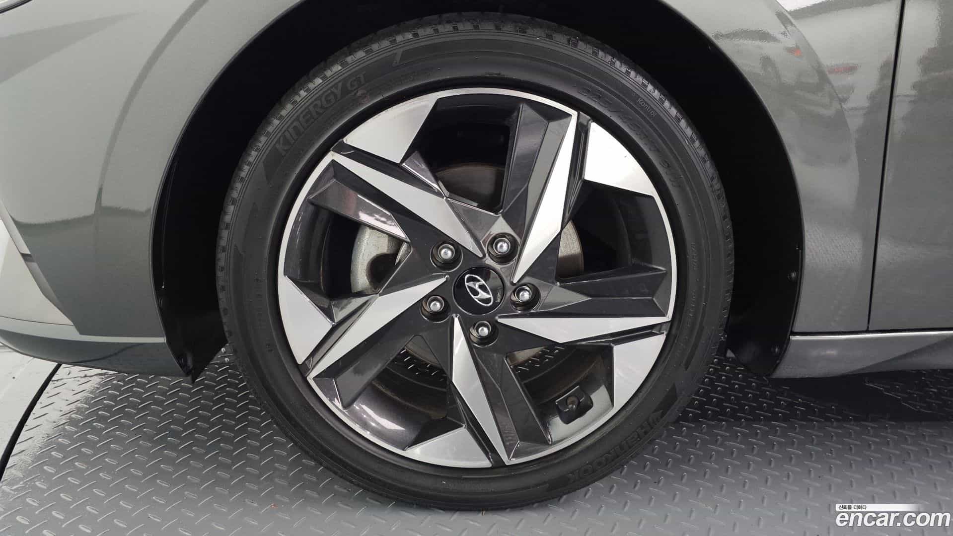 AVANTE Hyundai 2020.7-OUTER-005