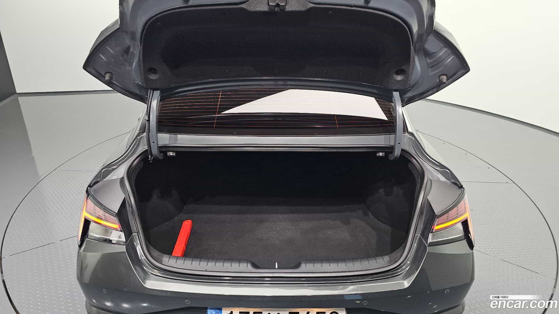 AVANTE Hyundai 2020.7-OPTION-024