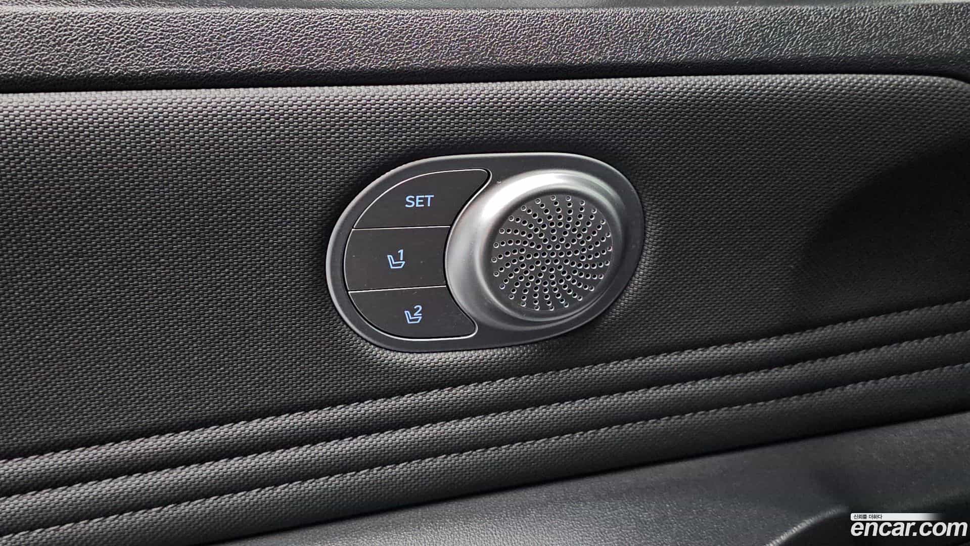 AVANTE Hyundai 2020.7-OPTION-041