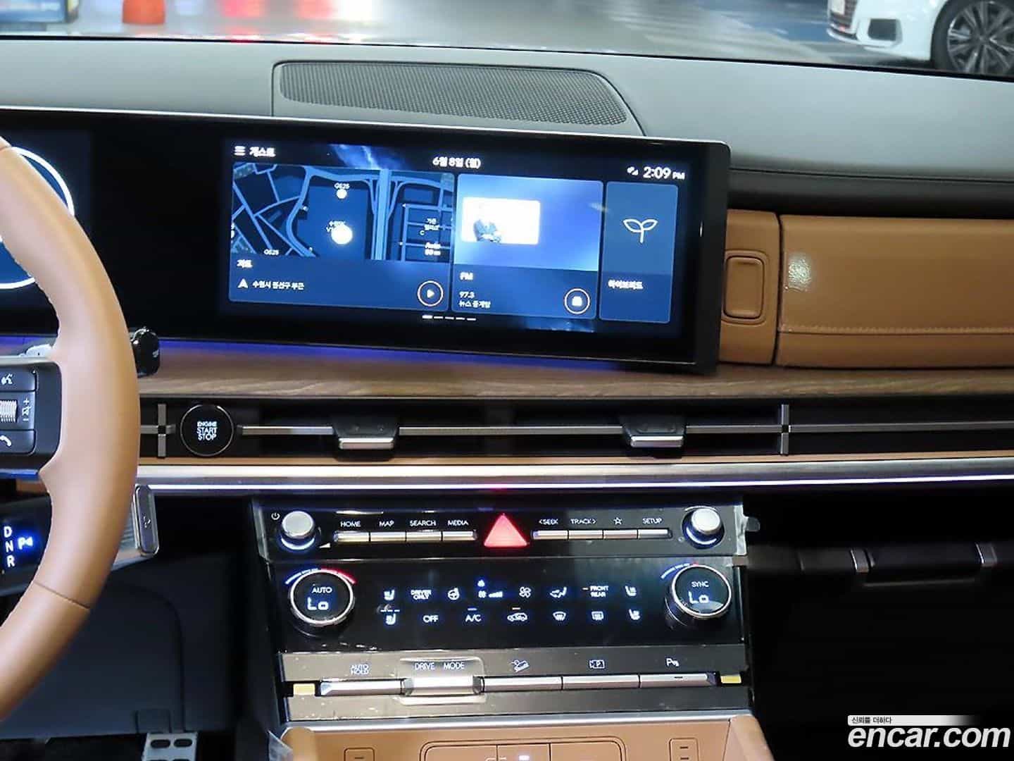 Santafe Hyundai 2025.11-OPTION-015