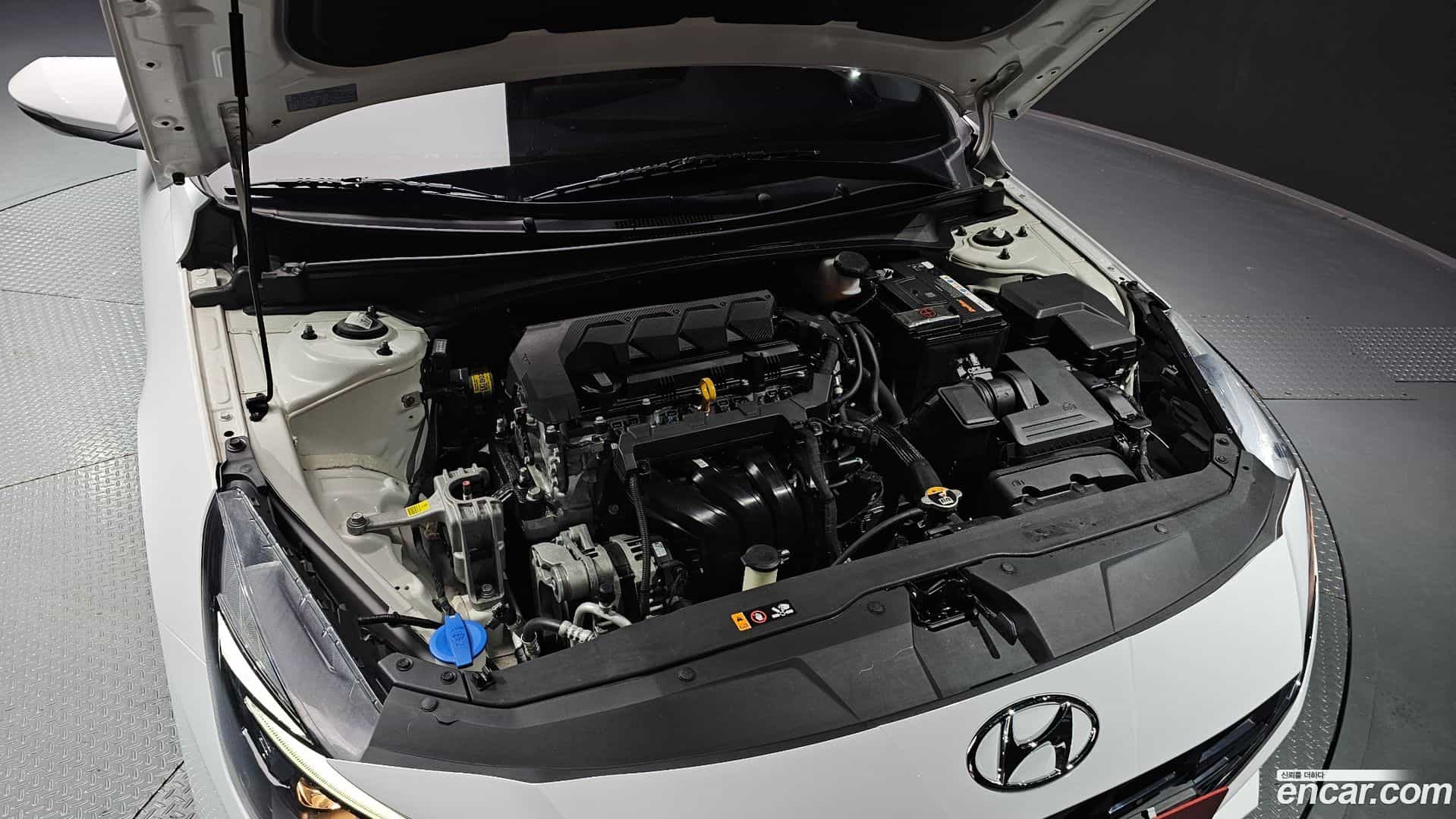 AVANTE Hyundai 2020.4-OUTER-006