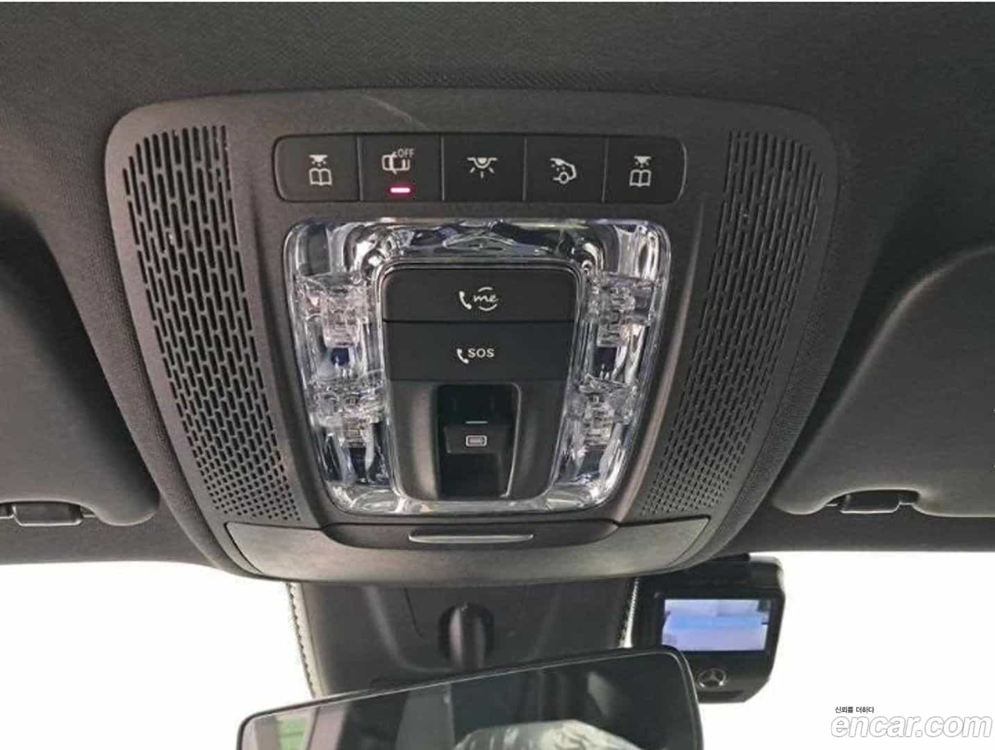GLA-Class Mercedes-Benz 2020.9-OPTION-019
