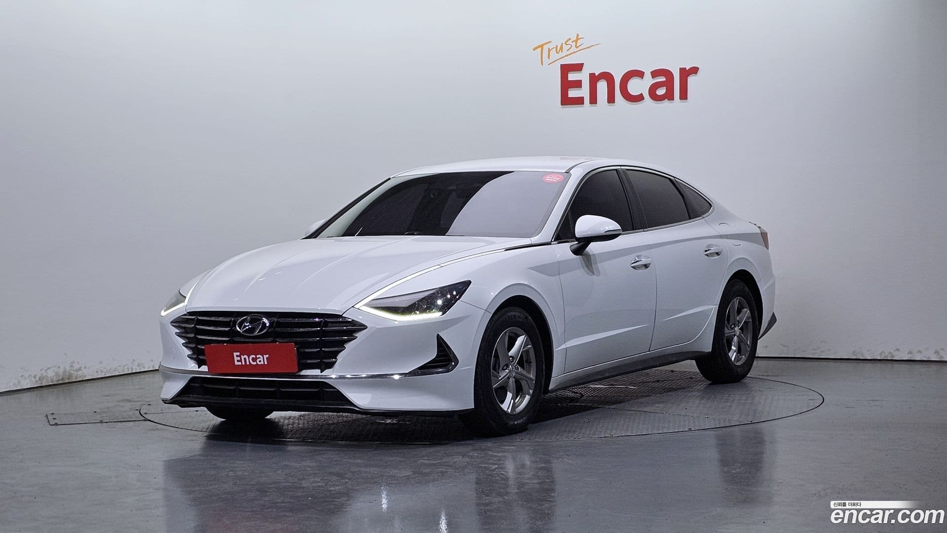 Main__Slider__Photo:Sonata Hyundai 2019.6-0