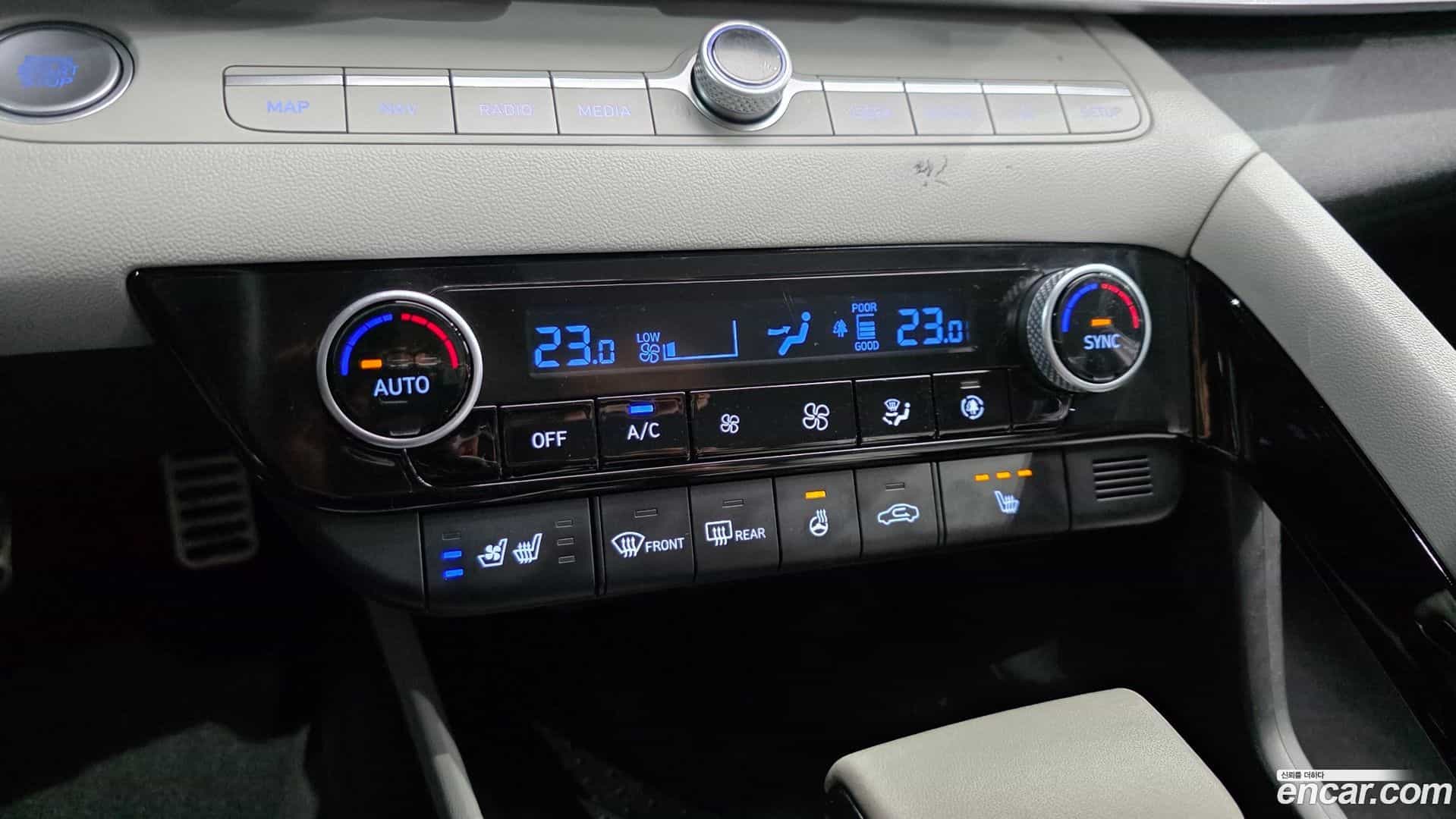 AVANTE Hyundai 2020.5-OPTION-024