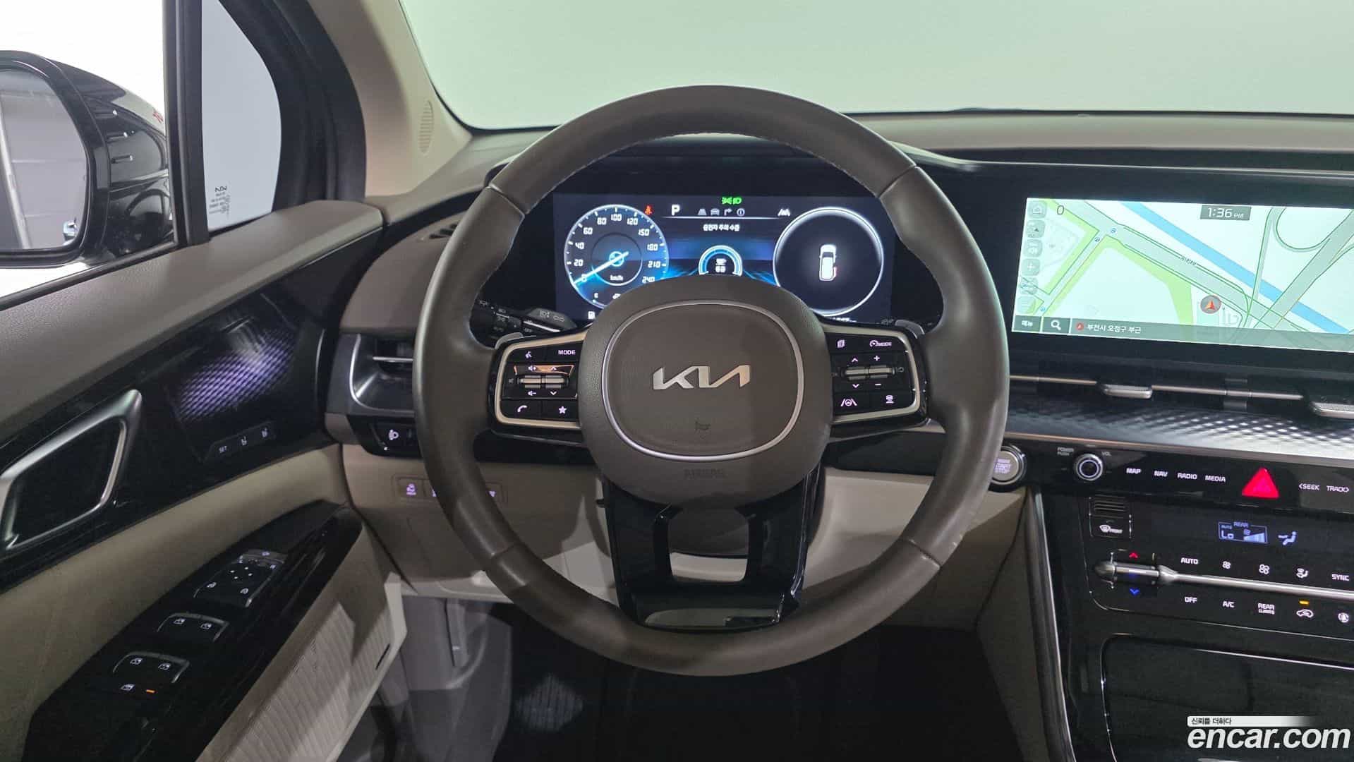 Canival Kia 2022.9-OPTION-016