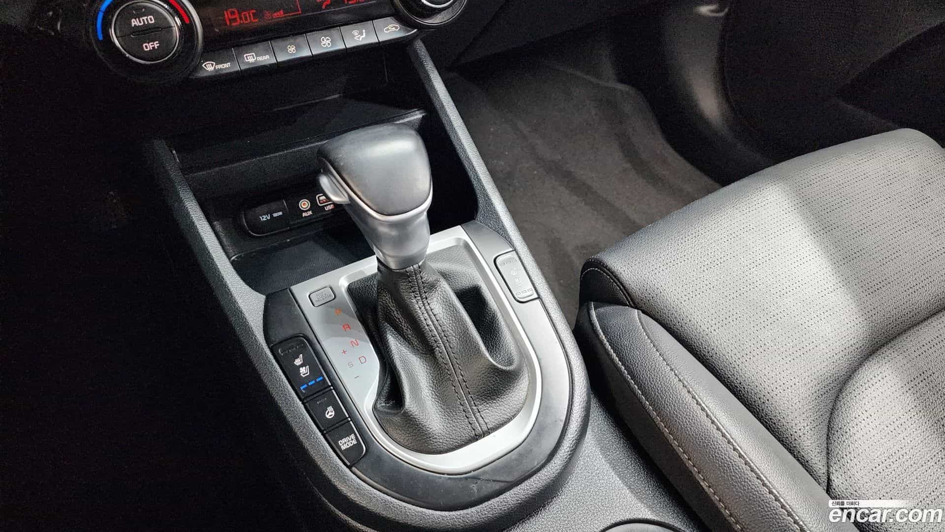 K3 Kia 2019.5-INNER-009