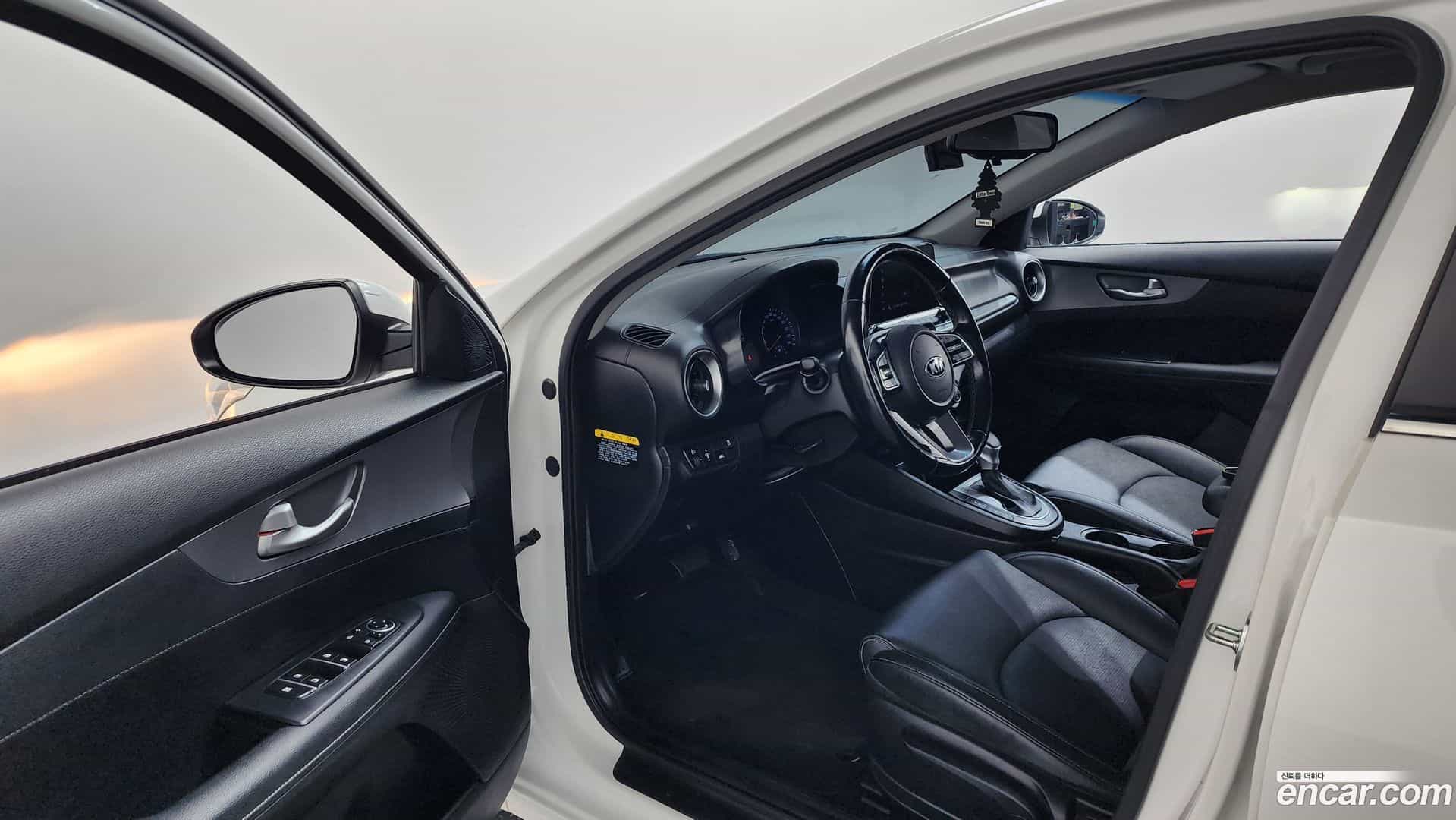 K3 Kia 2019.5-INNER-010