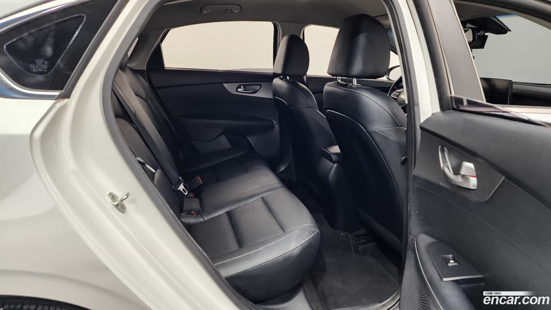 K3 Kia 2019.5-OPTION-015