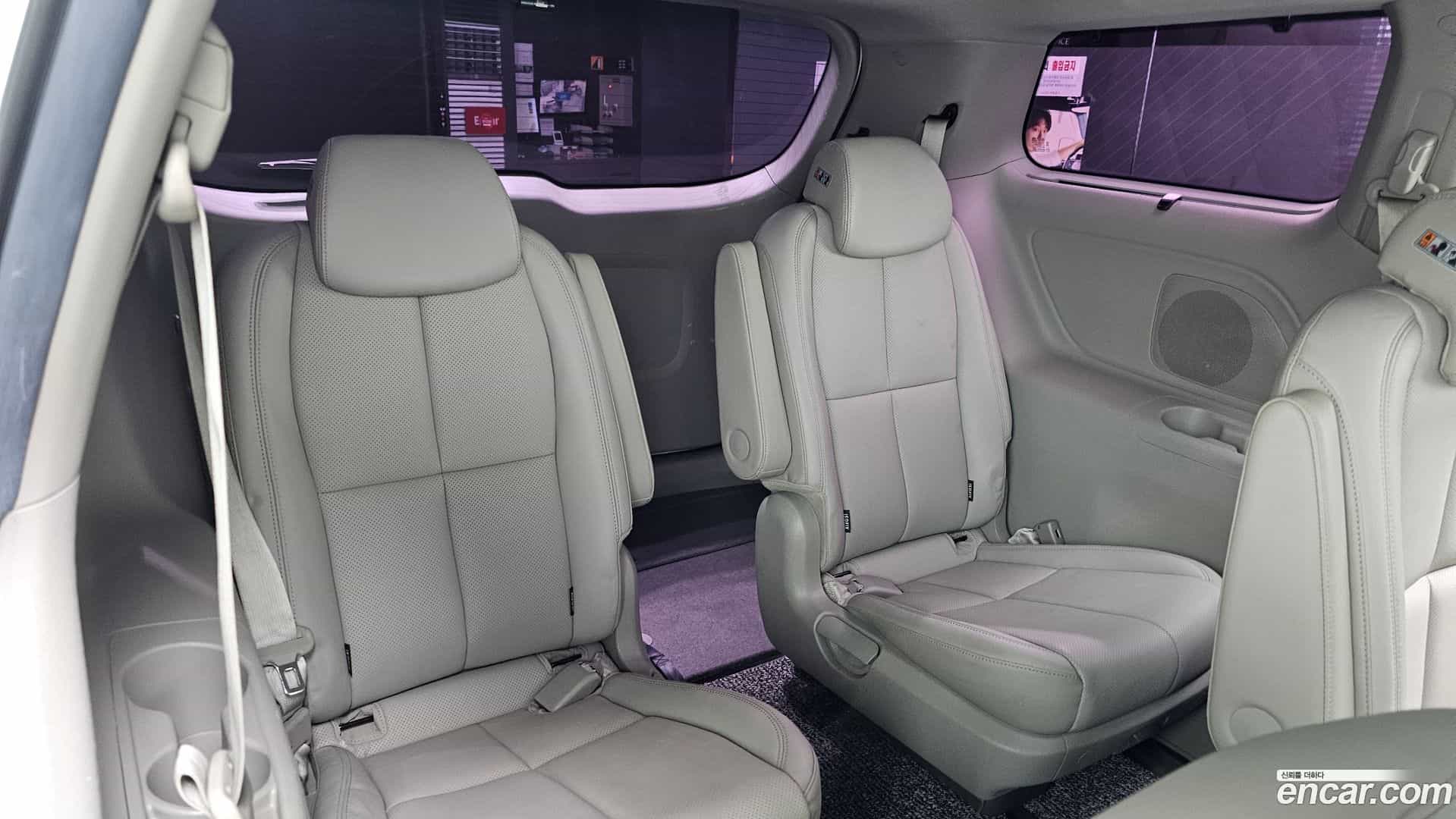 Canival Kia 2019.2-OPTION-015