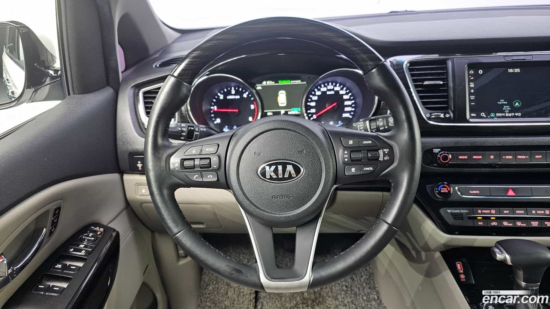 Canival Kia 2019.2-OPTION-017