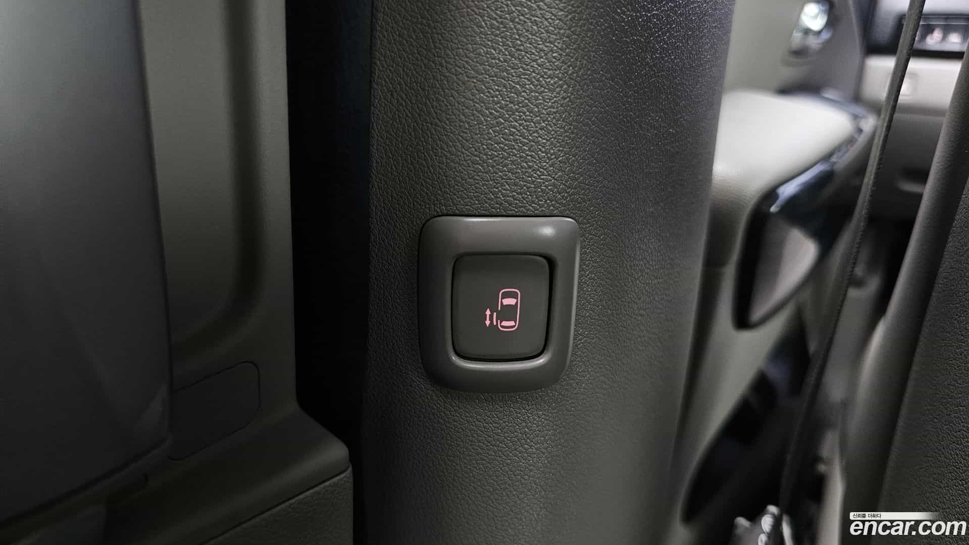 Canival Kia 2019.2-OPTION-044