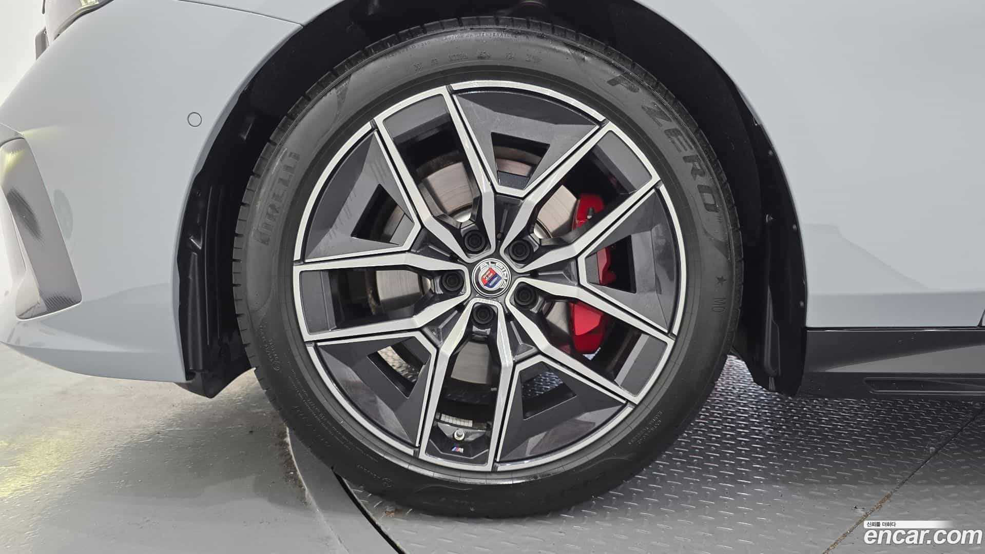 5-Series BMW 2024.10-OUTER-005