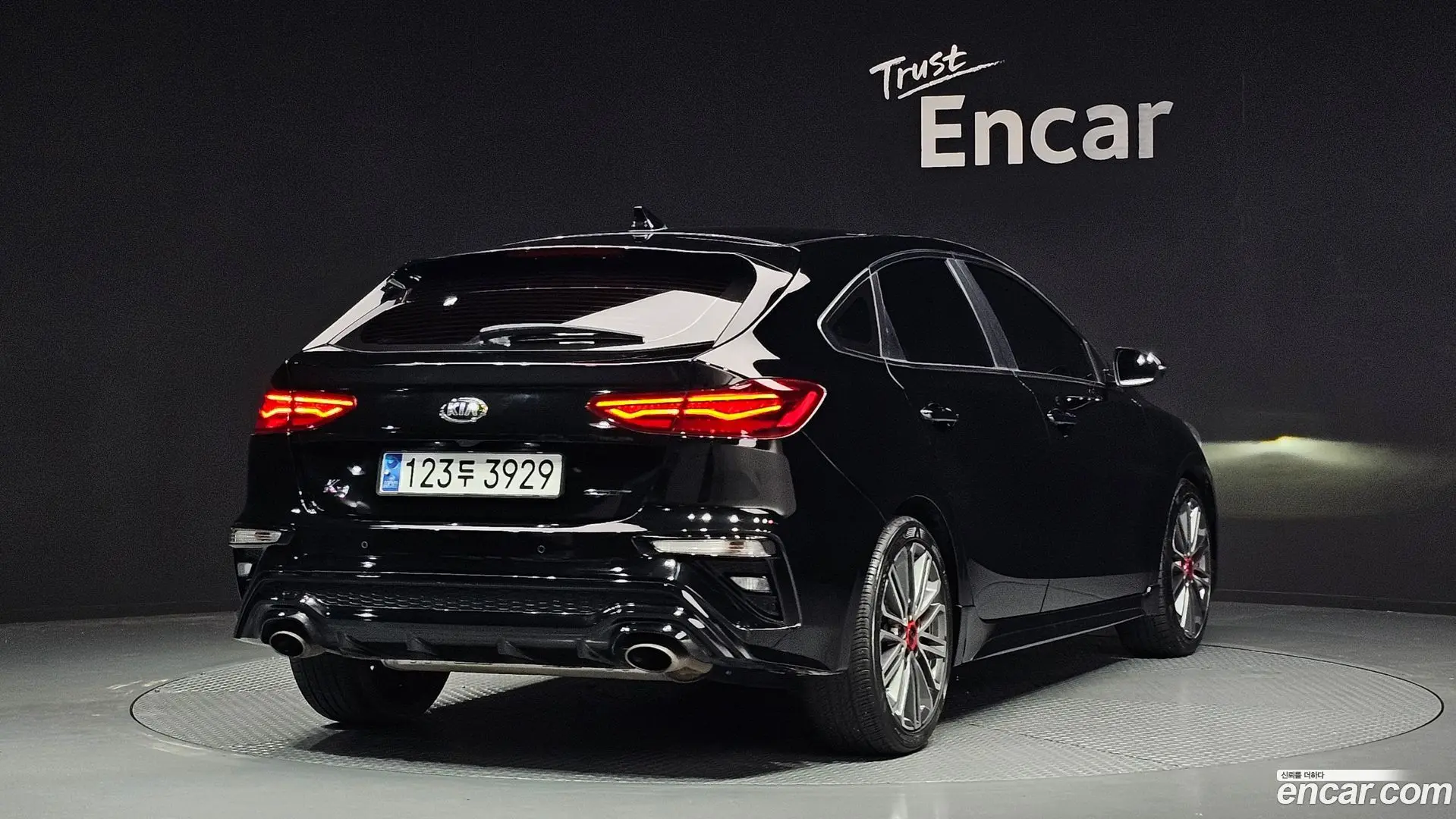 Main__Slider__Photo:K3 Kia 2020.8-1