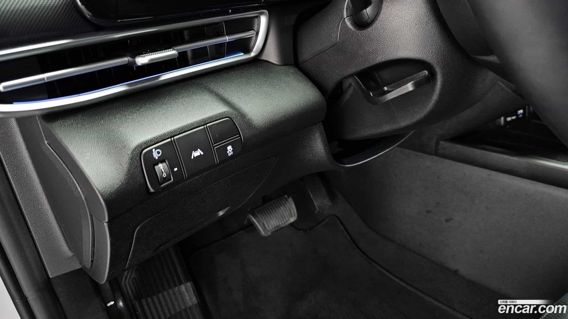 AVANTE Hyundai 2020.4-OPTION-024