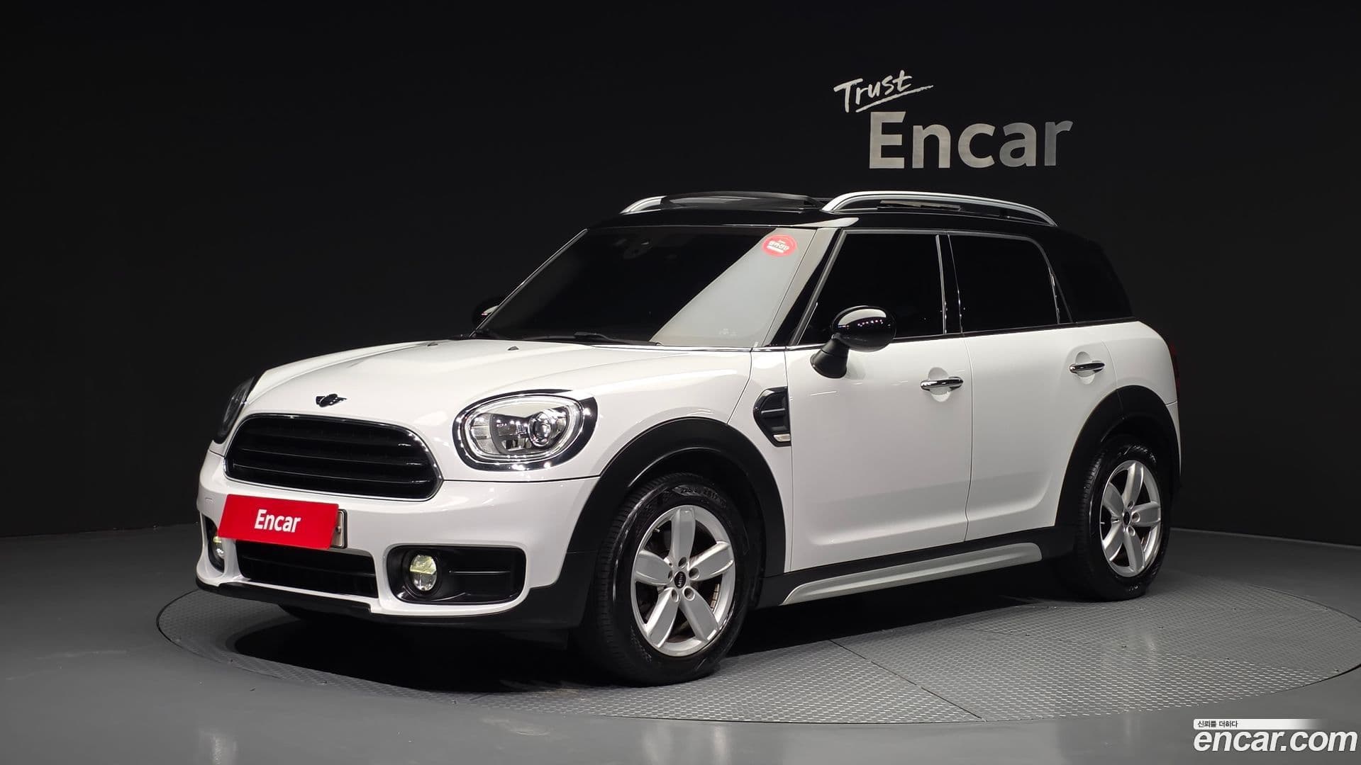 Main__Slider__Photo:Countryman Mini 2017.6-0