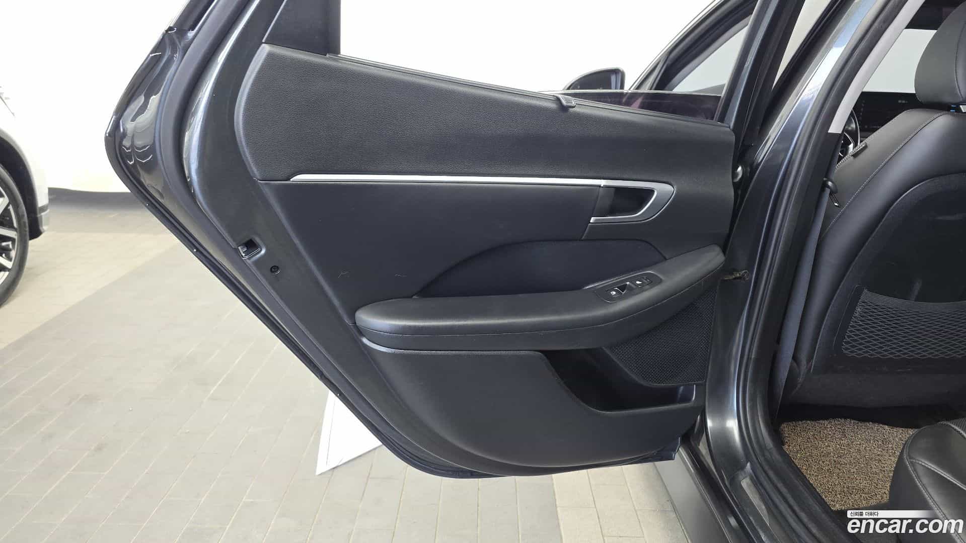 Sonata Hyundai 2019.6-INNER-035