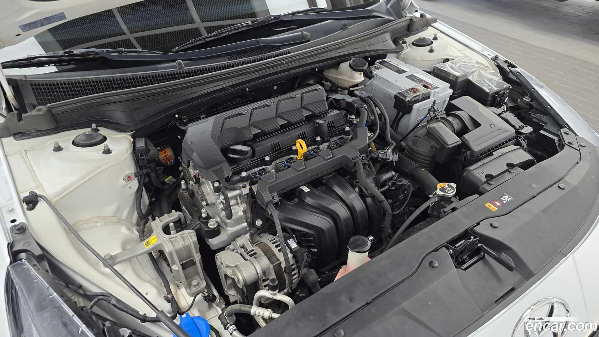 AVANTE Hyundai 2020.9-OUTER-006
