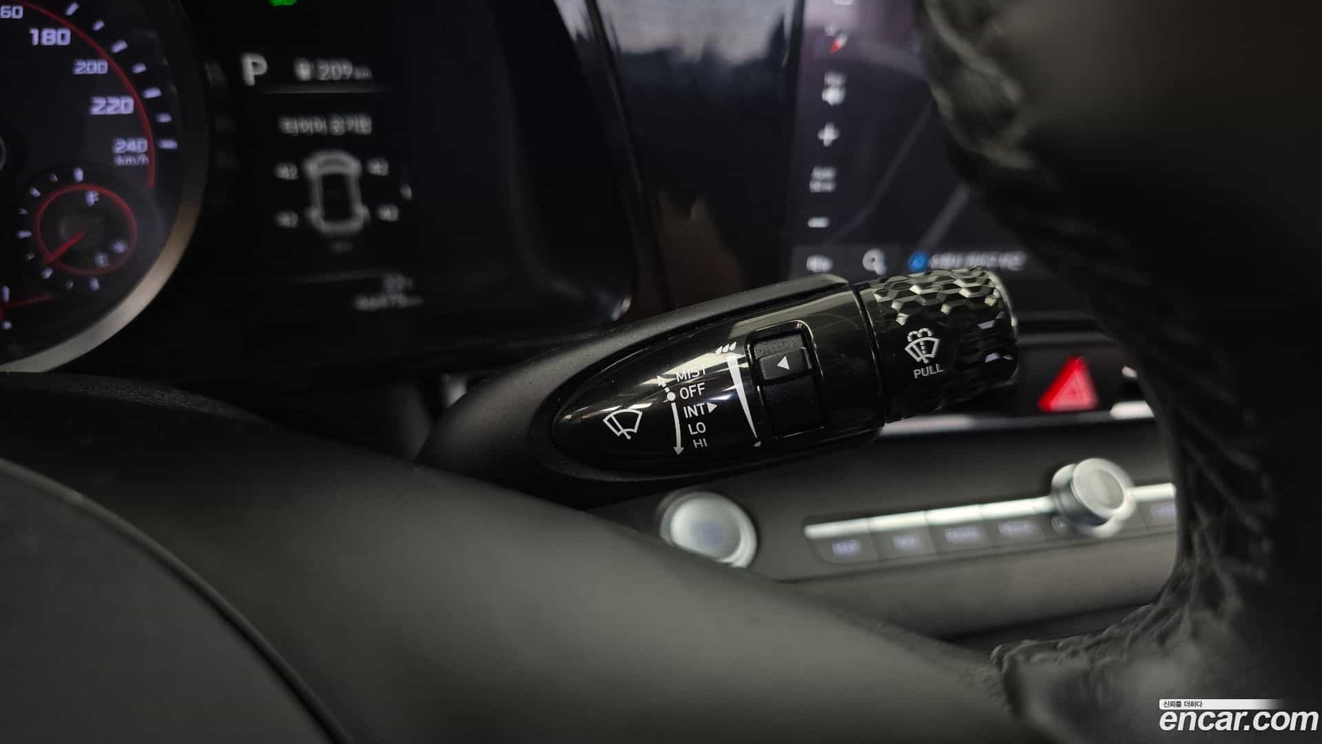 AVANTE Hyundai 2020.9-OPTION-043