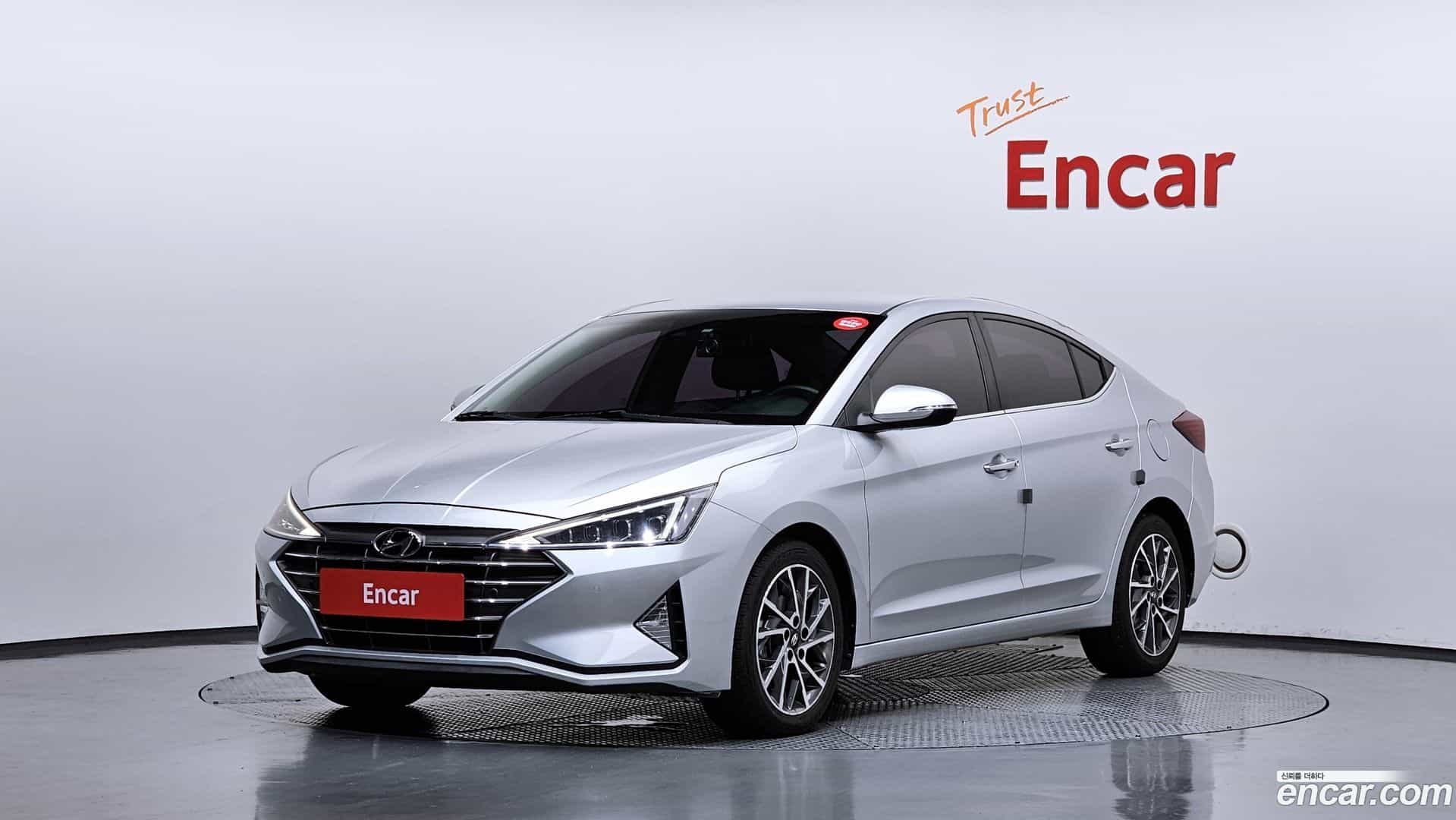 AVANTE Hyundai 2019.3-OUTER-001